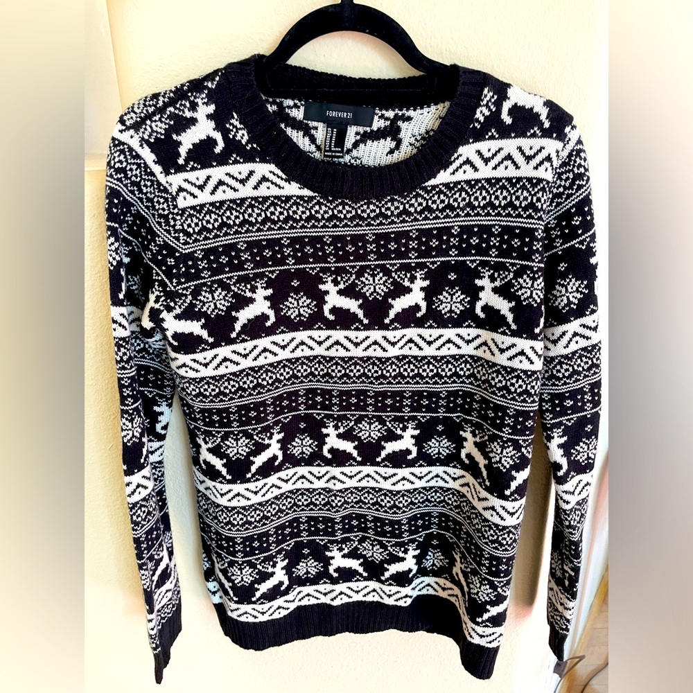 Xmas SZ M Pullover Sweater Reindeer Fair Isle Crewneck  party Preppy Winter